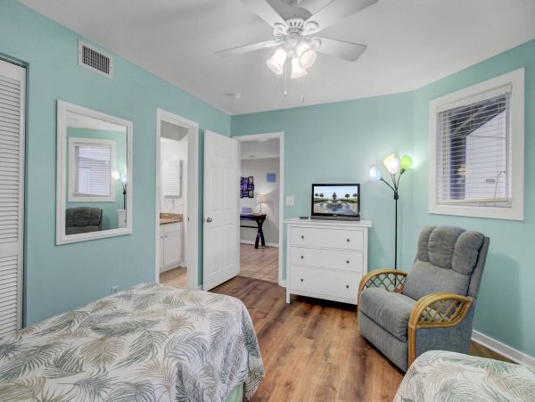 Isle Of Palms Condo 1015884