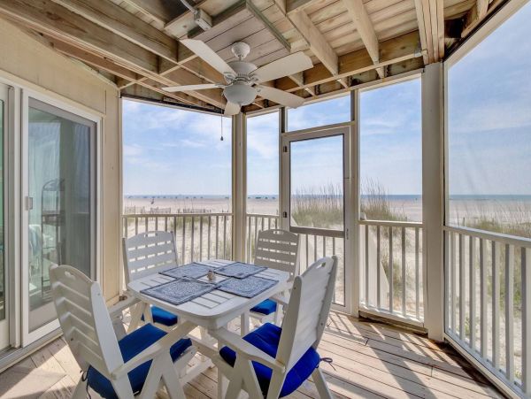 Isle of Palms Vacation Condo One Bedroom