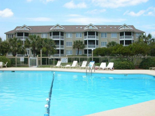 Isle of Palms Vacation Condo One Bedroom