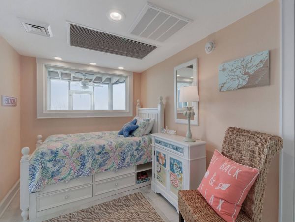 Isle of Palms Vacation Condo One Bedroom