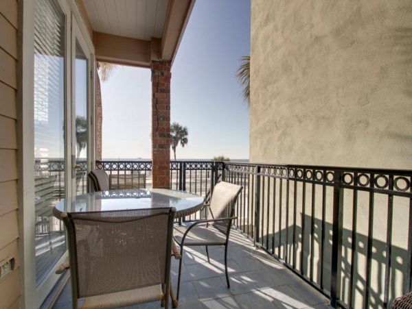 Isle Of Palms Home 1015889