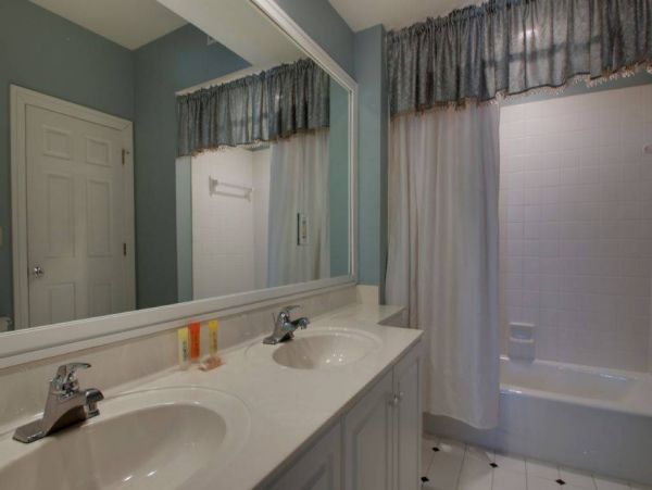 Isle Of Palms Home 1015889