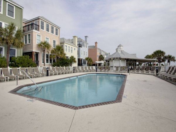 Isle Of Palms Home 1015889