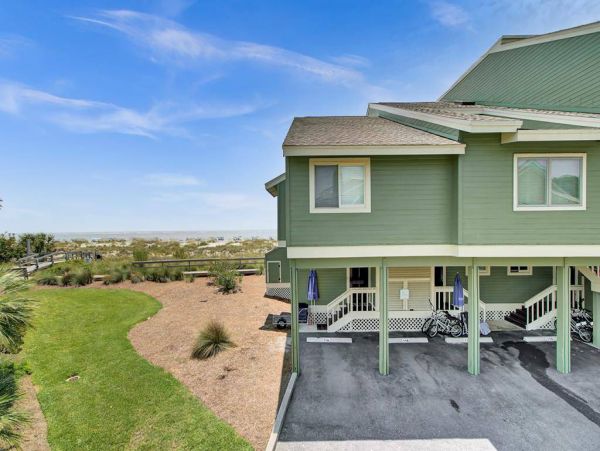 Isle Of Palms Condo 1015894