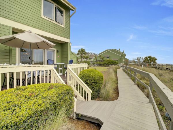 Isle Of Palms Condo 1015894
