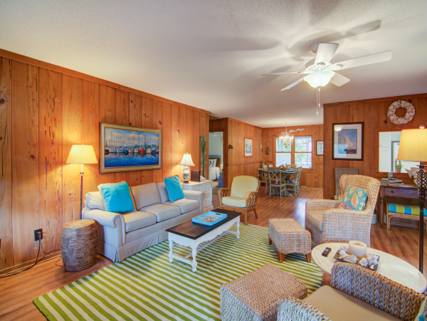 Isle Of Palms Home 1015897