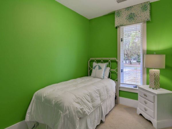 Isle of Palms Rental Sleeps 9 Guests with Pool