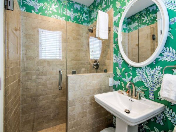 Isle of Palms Rental Sleeps 9 Guests with Pool