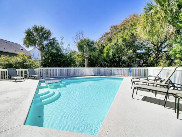 One House Back From Beach Amazing Pool Isle of Palms
