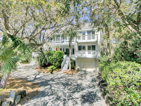 One House Back From Beach Amazing Pool Isle of Palms