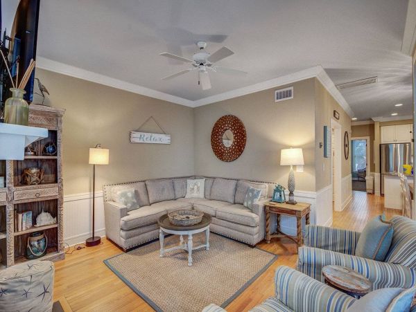 Isle Of Palms Home 1015901