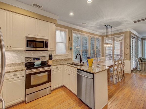 Isle Of Palms Home 1015901