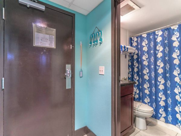 St. Petersburg Home 1015903