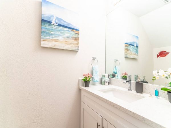St. Petersburg Condo 1015904