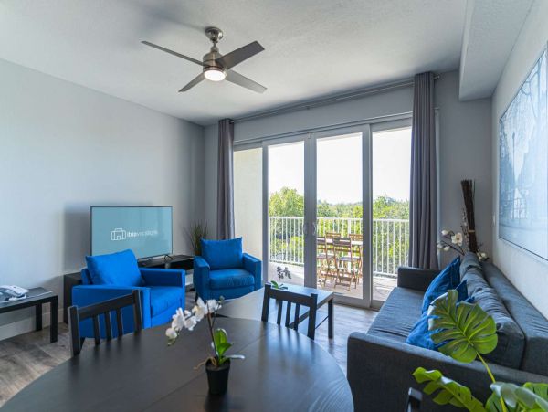 St. Petersburg Condo 1015908