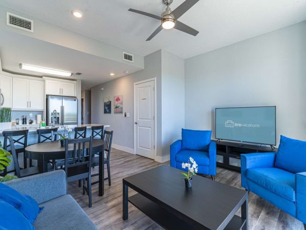St. Petersburg Condo 1015908