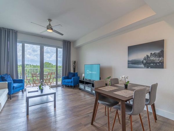 St. Petersburg Condo 1015910