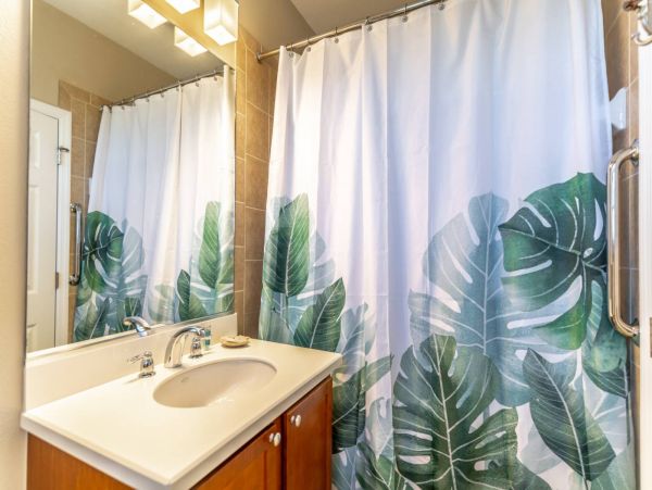 St. Petersburg Condo 1015913