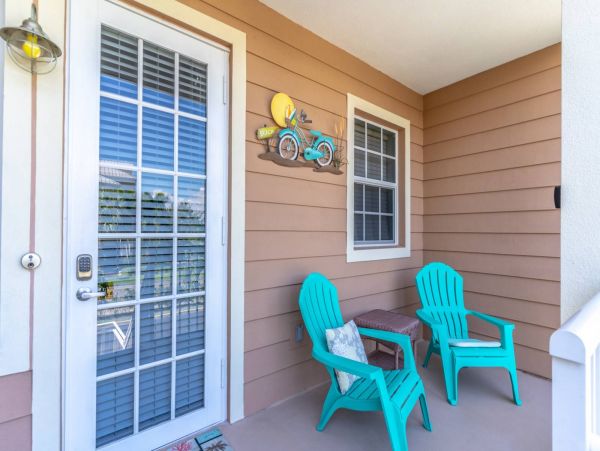 St. Petersburg Condo 1015915