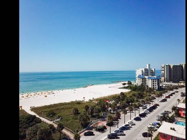 St. Petersburg Condo 1015924