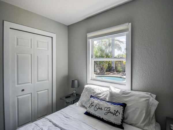 St. Petersburg Home 1015928
