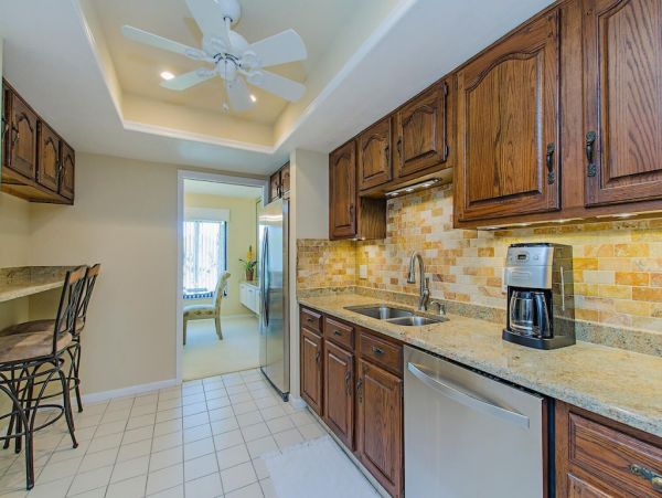 Two Bedroom Vacation Condo in Naples Sleeps Four Guests