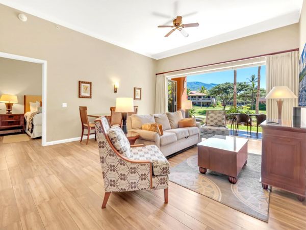 Kaanapali Vacation Condo Two Bedrooms Walk To Beach
