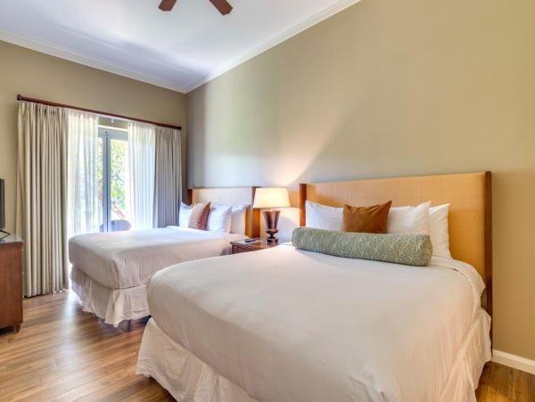Kaanapali Vacation Condo Two Bedrooms Walk To Beach