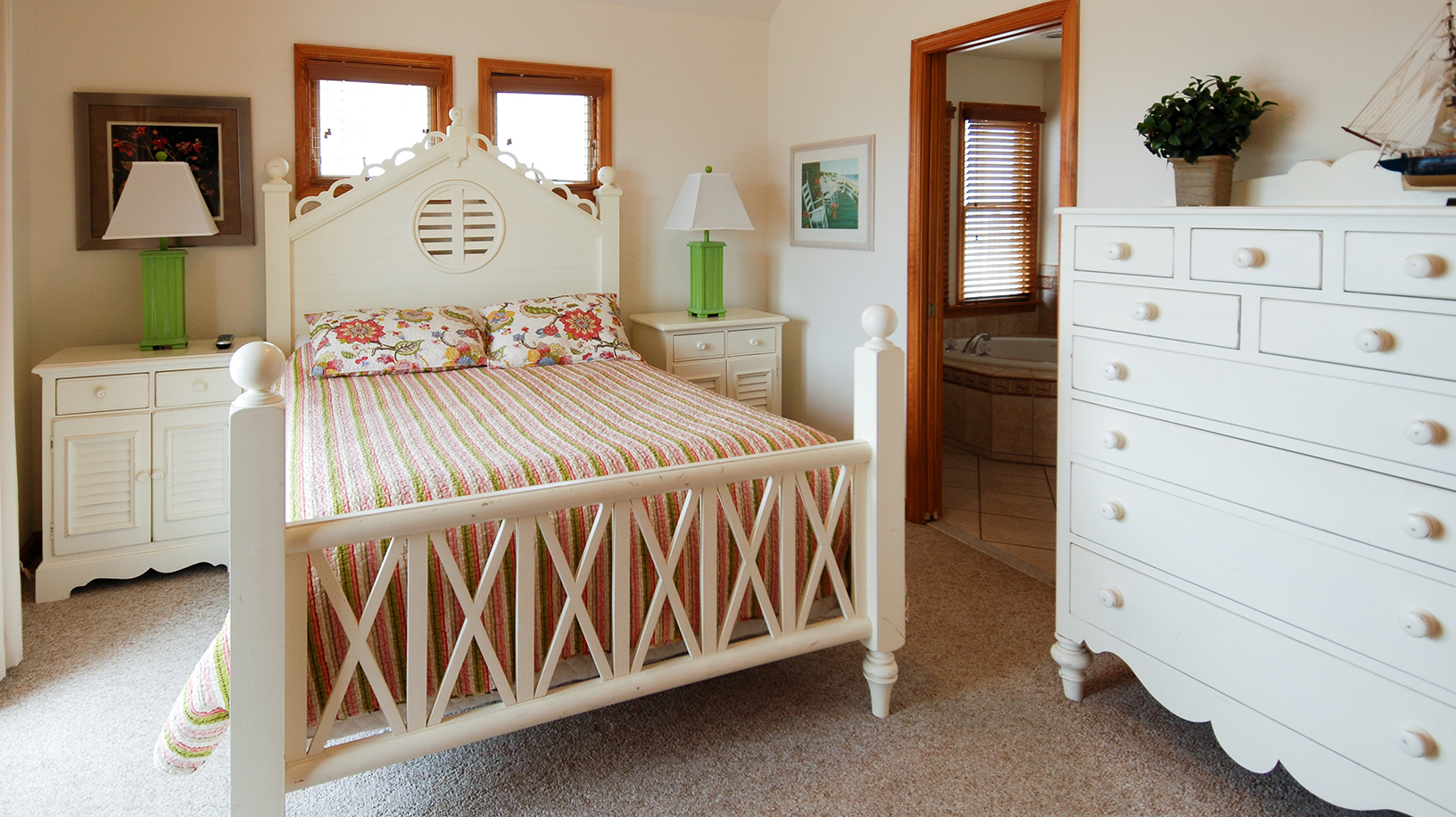 The Outer Banks Home 1015933