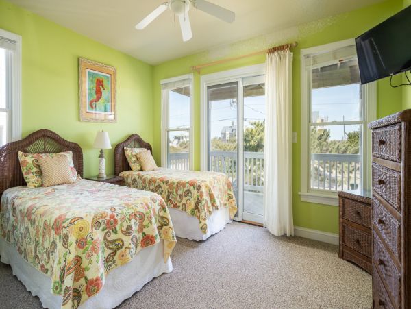 The Outer Banks Home 1015939
