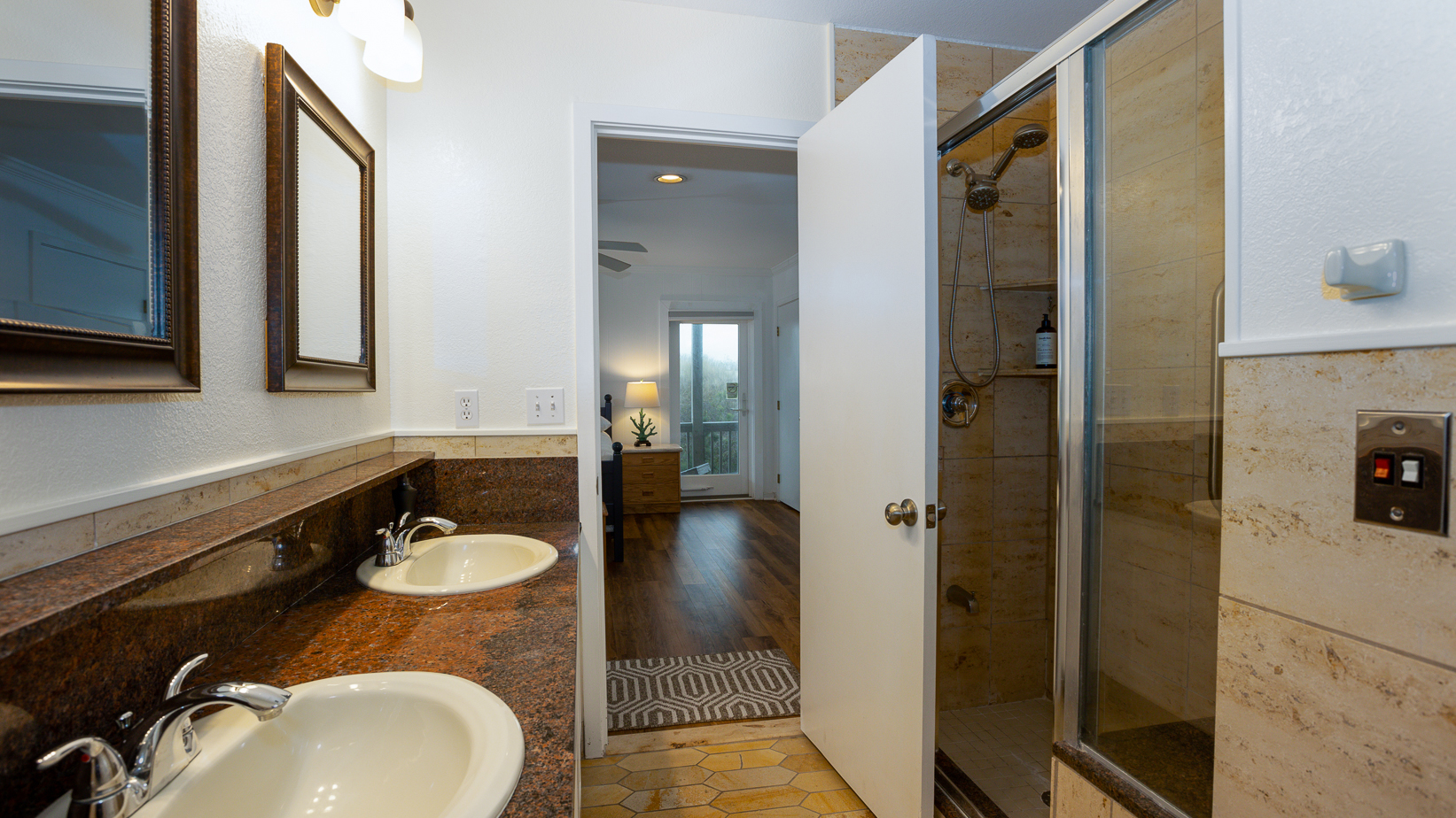 The Outer Banks Home 1015944