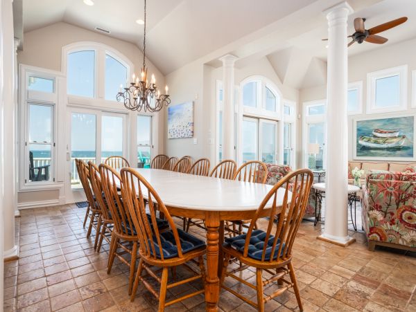 The Outer Banks Home 1015946