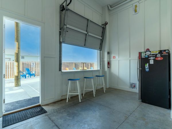 Luxurious Beachfront Navarre Beach Vacation Home - 9-Bedrooms & Private Pool