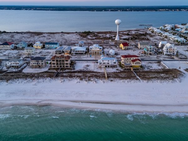 Luxurious Beachfront Navarre Beach Vacation Home - 9-Bedrooms & Private Pool