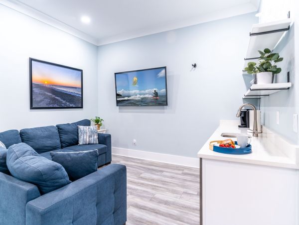 Luxurious Beachfront Navarre Beach Vacation Home - 9-Bedrooms & Private Pool