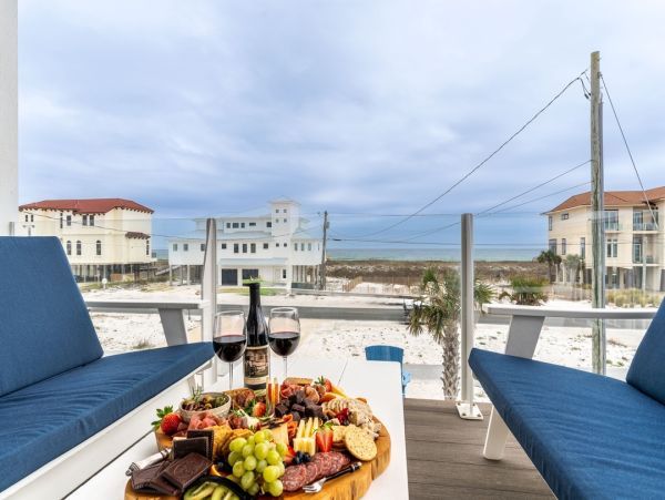 Luxurious Beachfront Navarre Beach Vacation Home - 9-Bedrooms & Private Pool