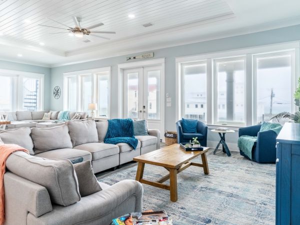 Luxurious Beachfront Navarre Beach Vacation Home - 9-Bedrooms & Private Pool