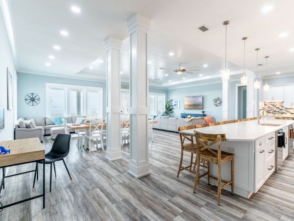 Luxurious Beachfront Navarre Beach Vacation Home - 9-Bedrooms & Private Pool