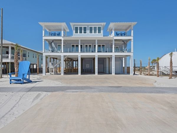 Luxurious Beachfront Navarre Beach Vacation Home - 9-Bedrooms & Private Pool