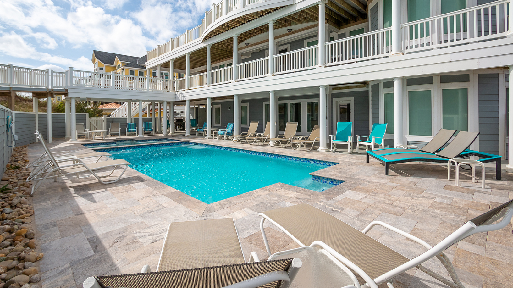 The Outer Banks Home 1015961