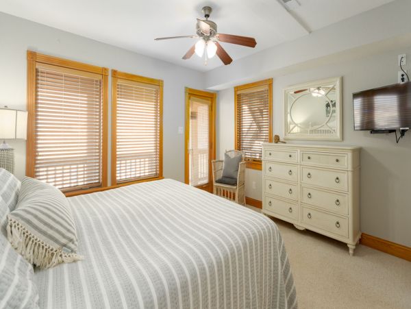 The Outer Banks Home 1015967
