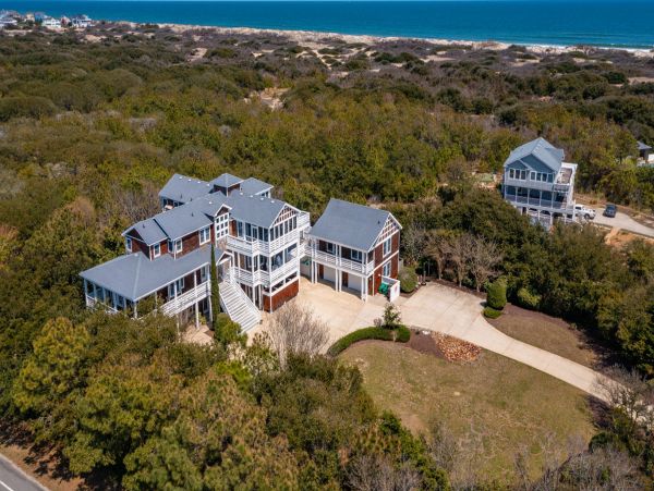 The Outer Banks Home 1015972