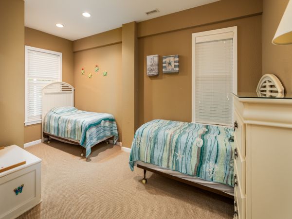 The Outer Banks Home 1015980