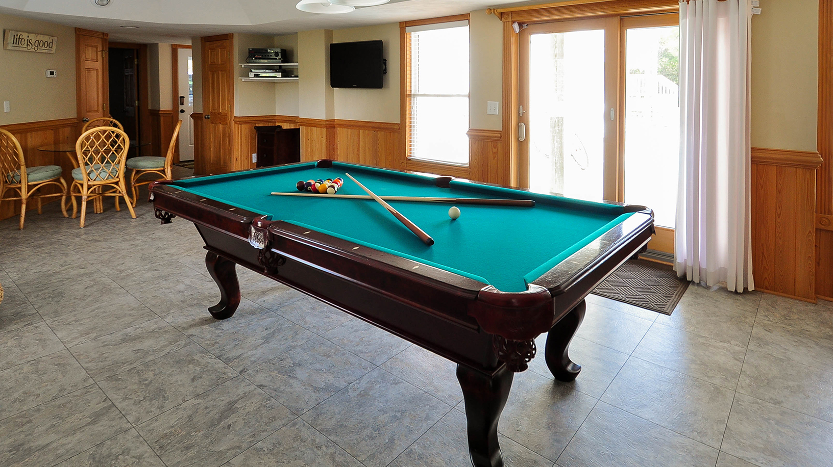 The Outer Banks Home 1015984