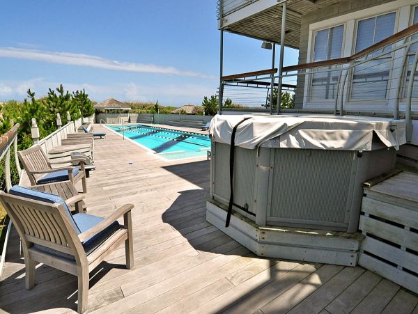 The Outer Banks Home 1015987