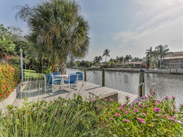Sanibel 2 Bedroom Condo with Canal Views & Boat Dock