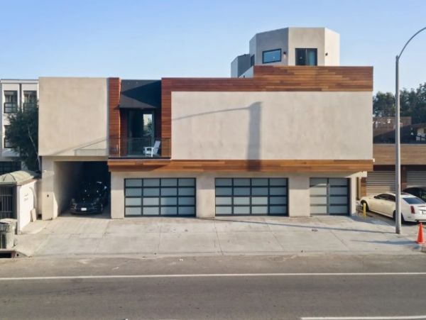 Malibu Condo 1016025