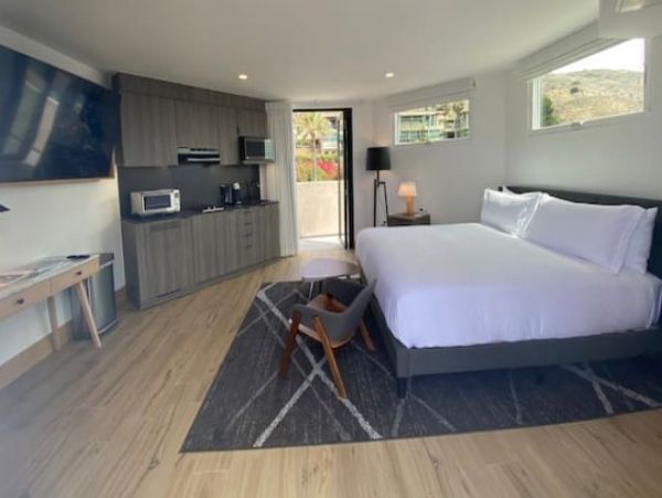 Malibu Condo 1016025