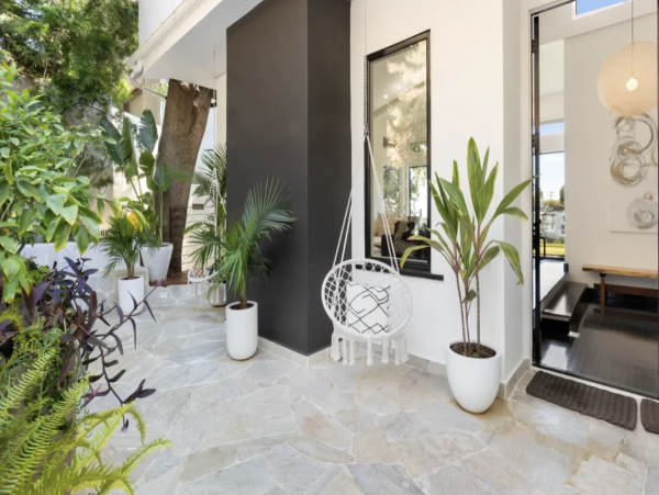 Luxury Four Bedroom Pool Home Sleeps 8