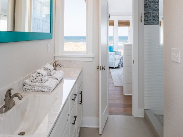 The Outer Banks Home 1016037
